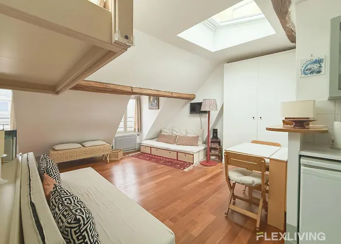 Flexliving - - Varennes Apartment *